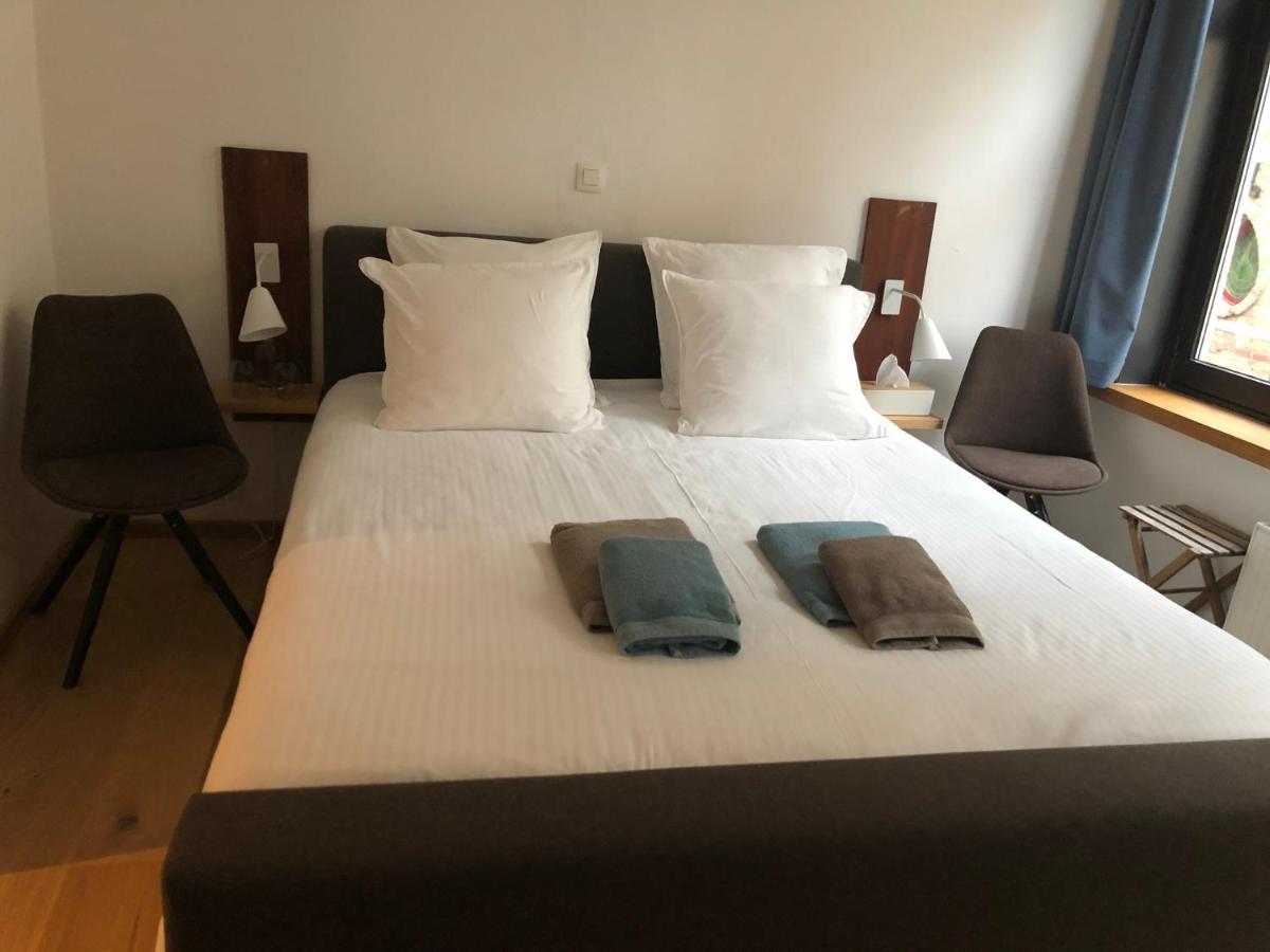 B&B Calis Брюж Екстериор снимка